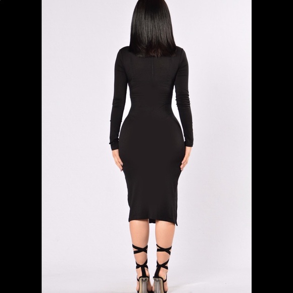 Black Long Sleeve Basic Dress with Front Slit - Picture 2 of 7